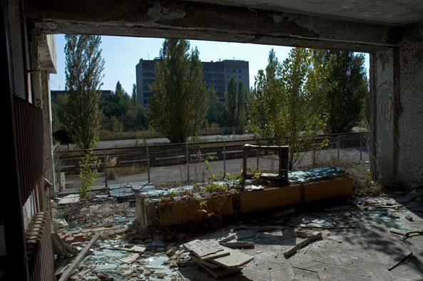 A_Sunday_In_Pripyat_1