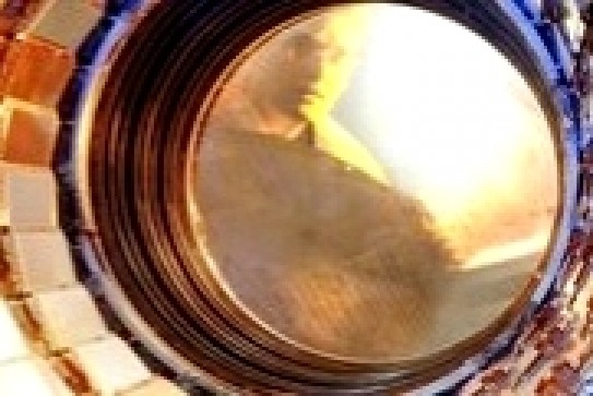 Cern_neboli_Tovarna_na_absolutno_3