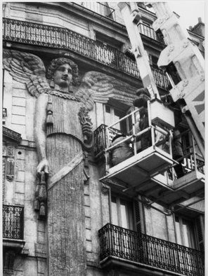LES_DITES_CARIATIDES_2