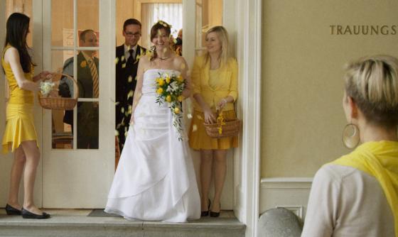 Scene from the film The 727 Days without Karamo