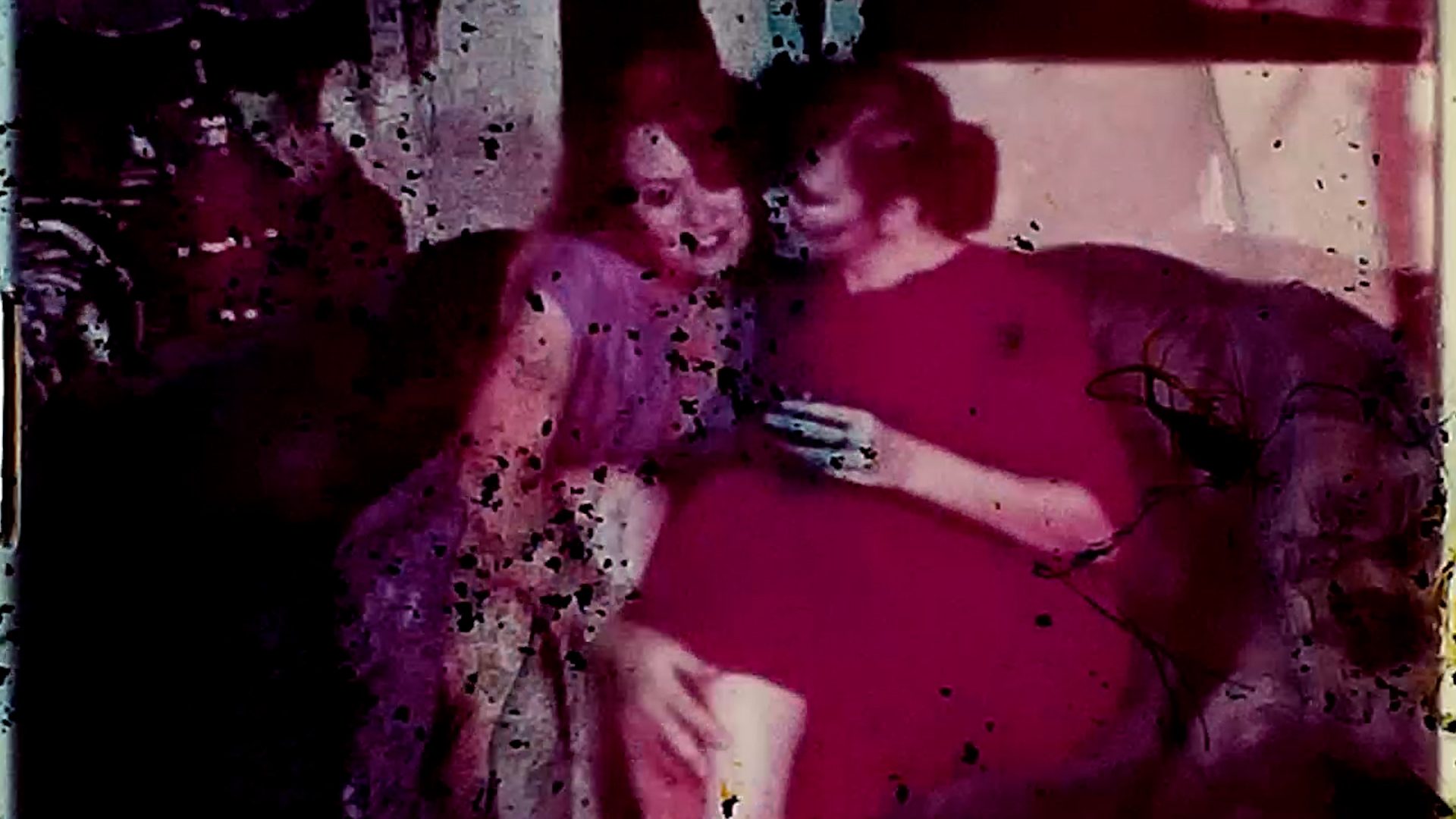 Shaffof külotlarda Pezhnya